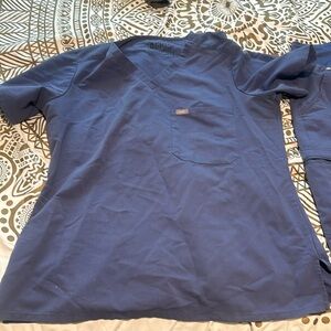 Figs scrubs jogger set